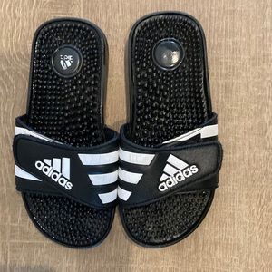 Adidas slide size kids 3